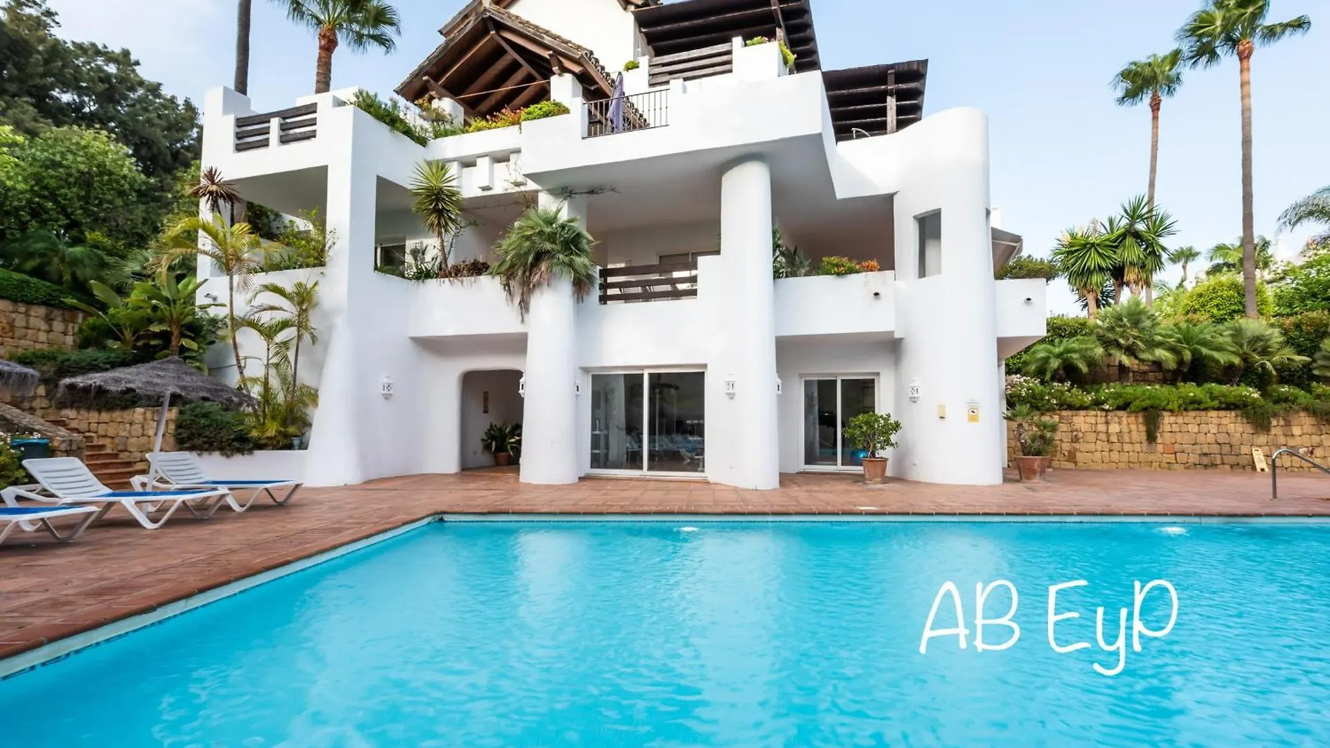 Alcazaba Beach Apartment Estepona 0*,  Spain