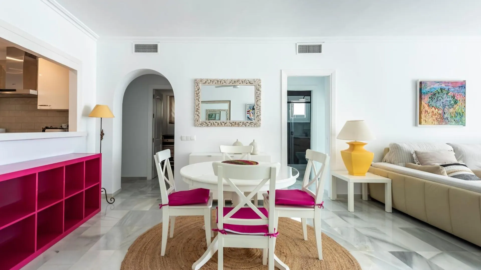 Alcazaba Beach Apartment Estepona Spain